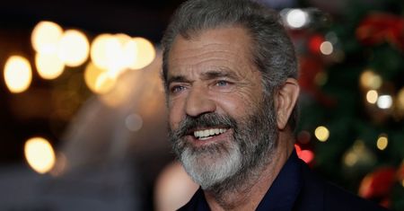 Mel Gibson skończył 65 lat. Pokazał się po wypadku