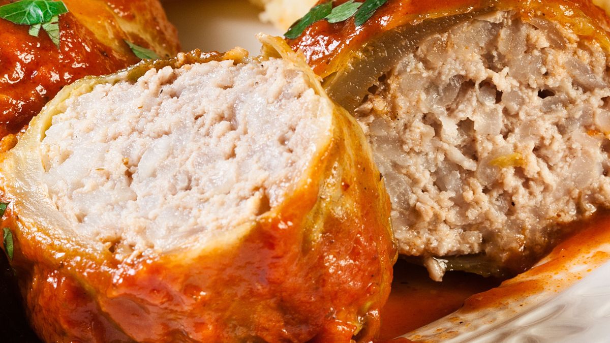 Te roladki z kapusty staną się obiadowym hitem w twoim domu