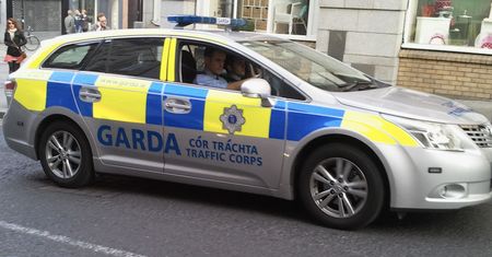 Podstawili zmarłego po emeryturę? Irlandczycy zszokowani