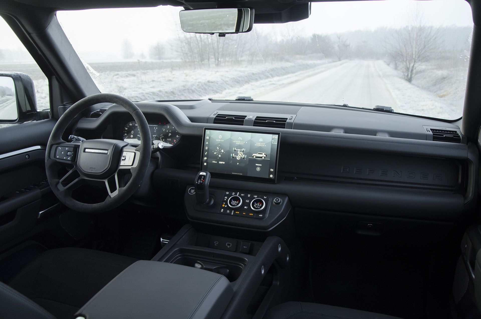 Land Rover Defender V8