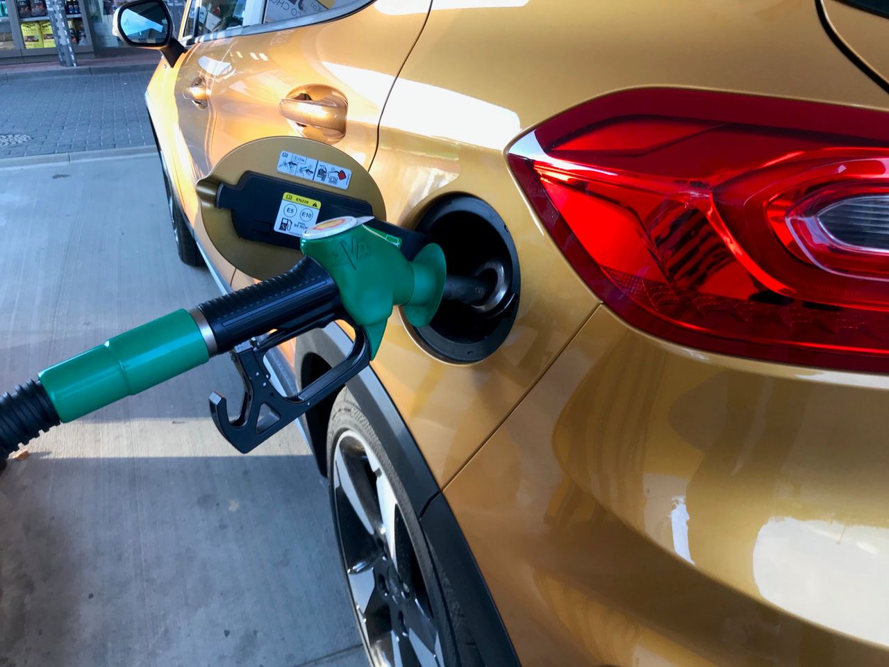 Czy grożą nam drastyczne podwyżki cen paliw?