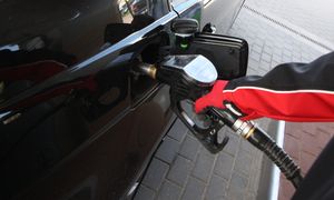 Co kierowców czeka na stacjach benzynowych? Oto nowa prognoza