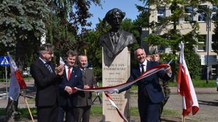 Pomnik Paderewskiego odsłonięty w Malborku
