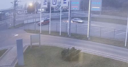 Groźne zdarzenie w Pile. Pijany kierowca przeleciał nad rondem
