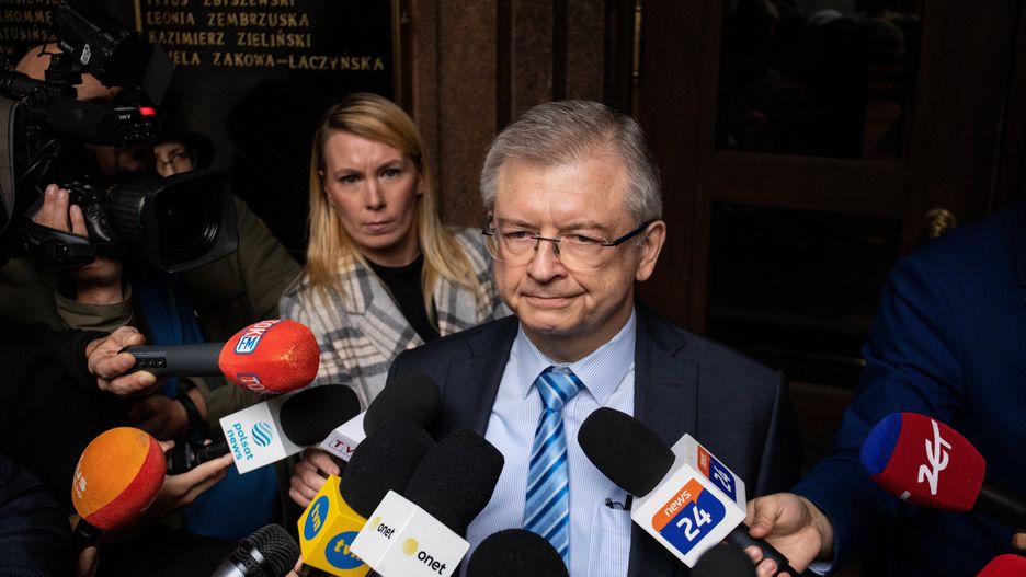 Ambasador Rosji w Polsce Siergiej Andriejew podczas wizyty w MSZ.