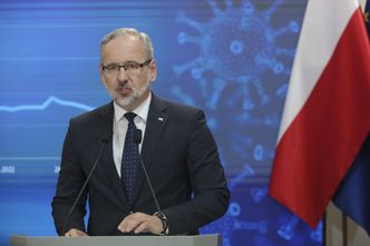 Porozumienie KE z Pfizerem. Niedzielski: warunki skandaliczne