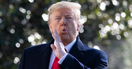 Donald Trump wykluczony z Twittera. Zawieszono też inne konta