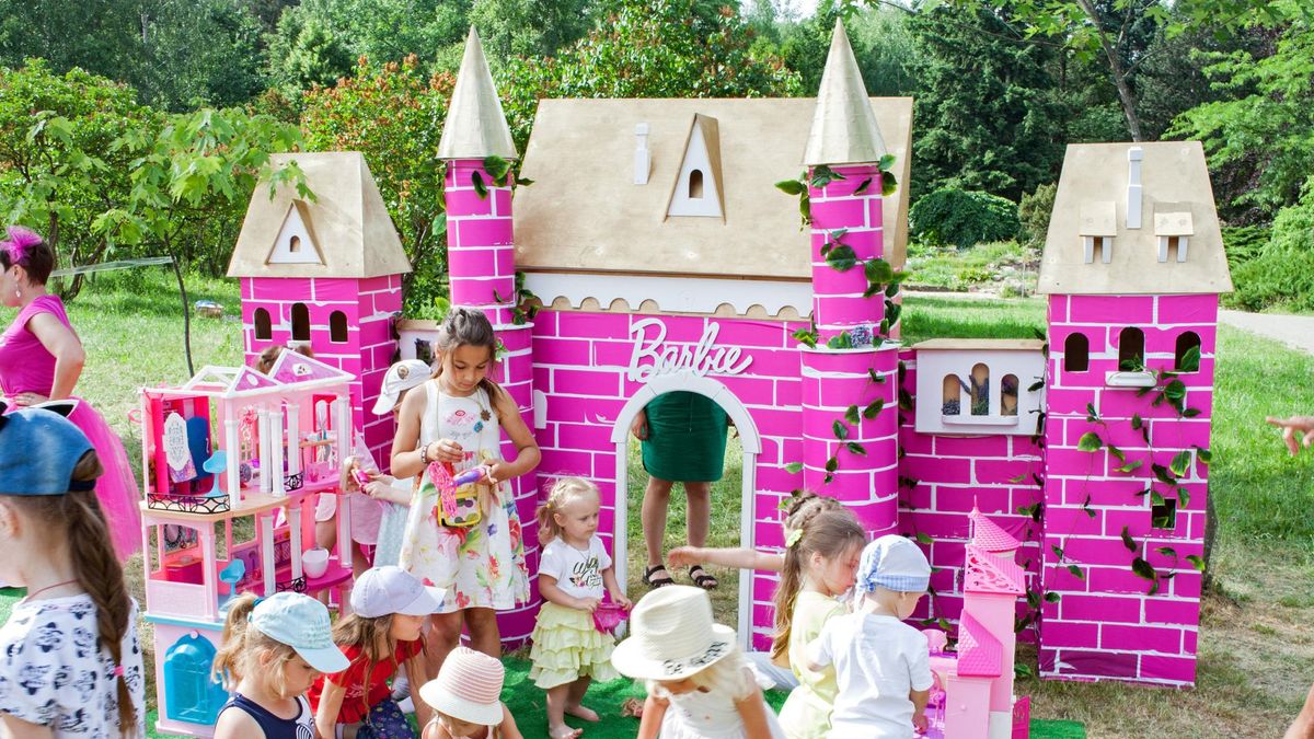 Bajki Barbie – dlaczego warto czytać, jakie bajki wybrać 