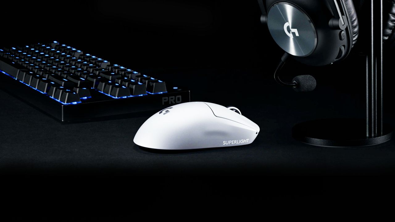 Logitech G Pro X Superlight - waży zaledwie 63 gramy, fot. Logitech