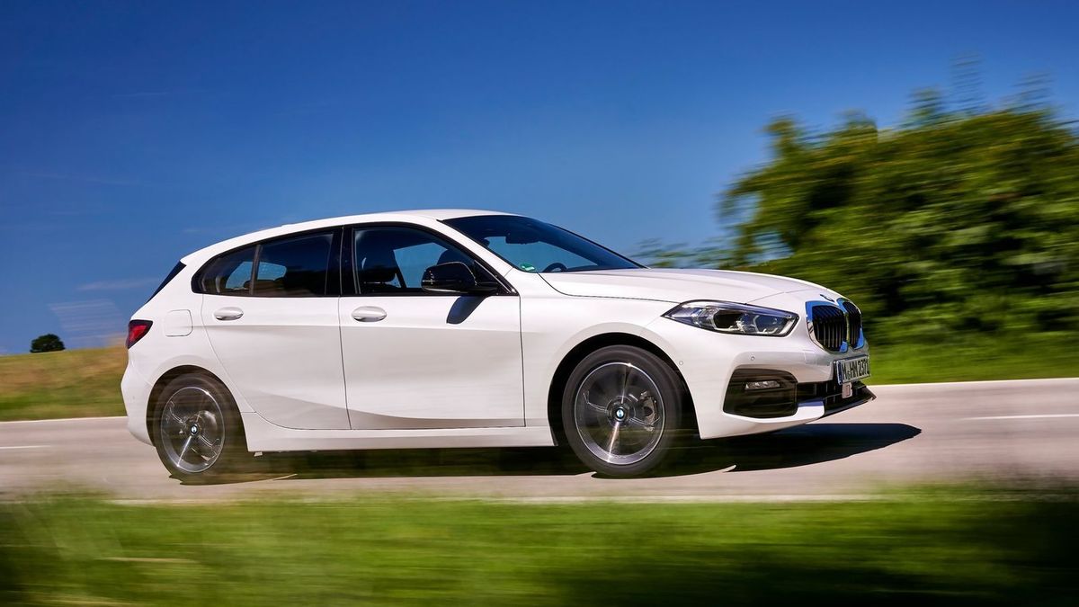 Nowe BMW Serii 1 mimo zupełnie innej konstrukcji zachowało proporcje poprzednika.