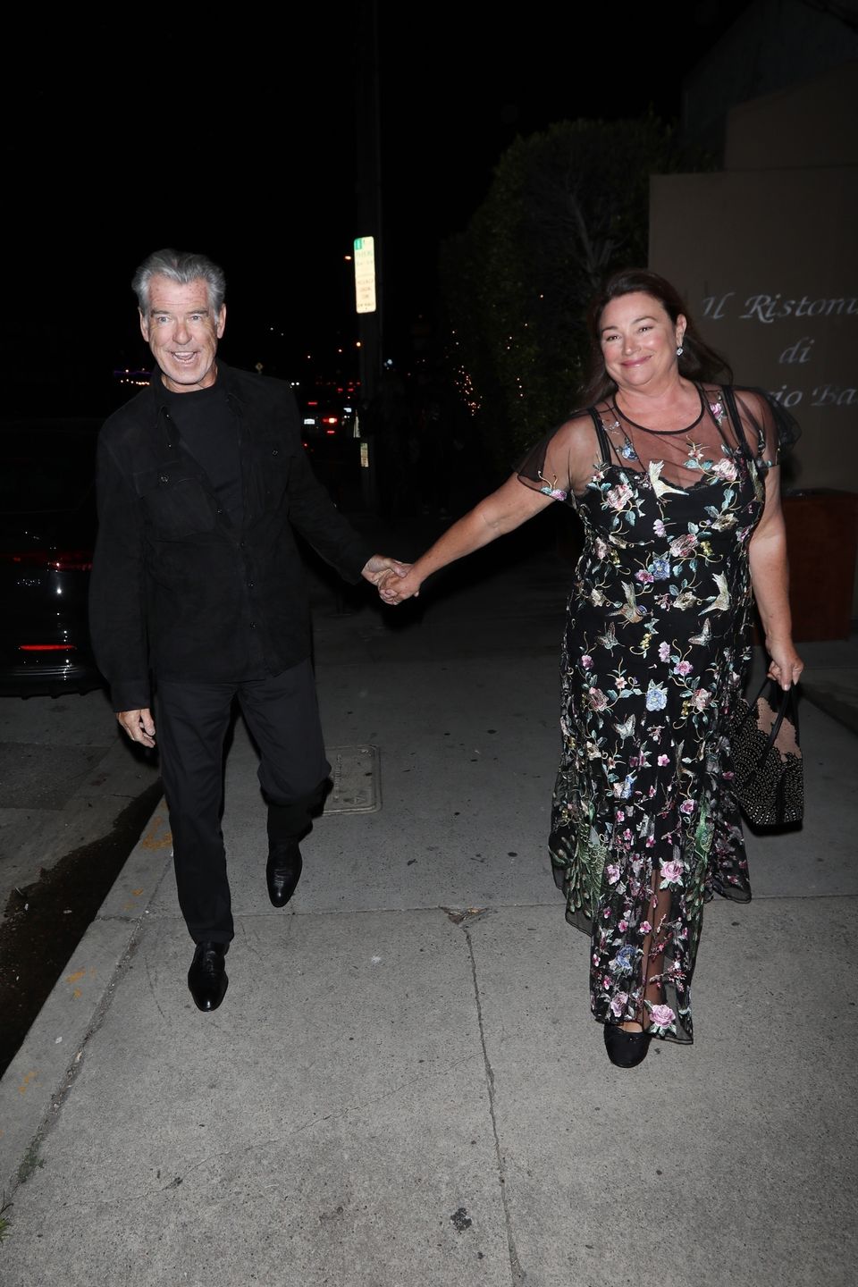 Pierce Brosnan zabrał żonę na kolację