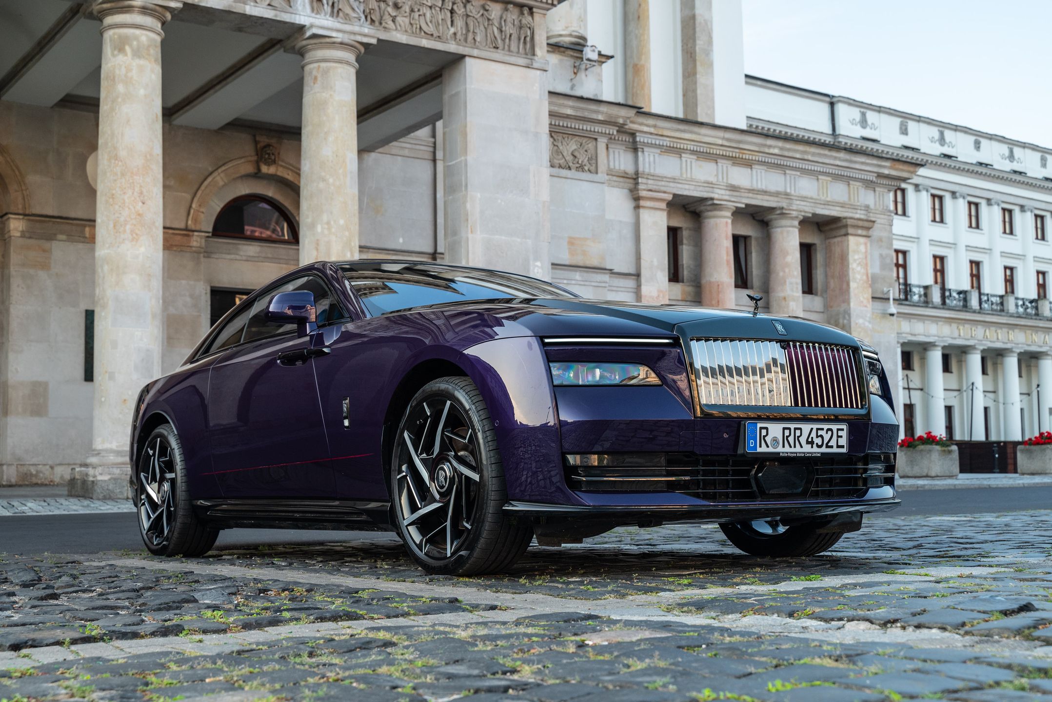 Rolls-Royce Spectre Black Badge