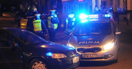Rozbój w pomorskim Miastku. Sprawcę złapano po samochodowym pościgu