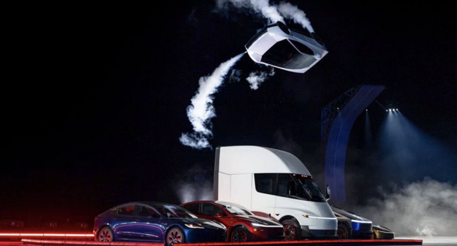 "Latająca Tesla" rozgrzała polskie media. Ponad 25 mln potencjalnych kontaktów z przekazem