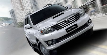 Toyota Fortuner - nowy SUV na Azję