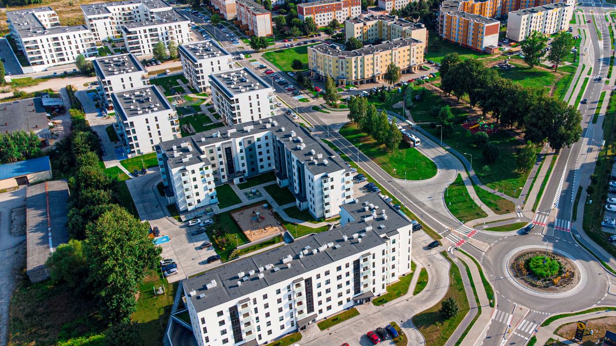 Osiedle, mieszkania, miasto