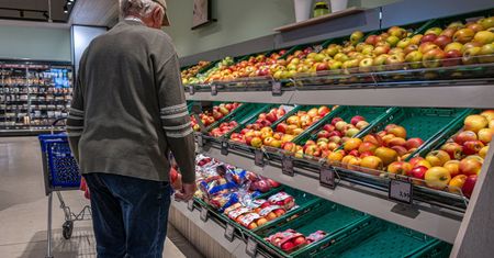 Otwarte sklepy w niedziele. Co mówi specustawa powodziowa?