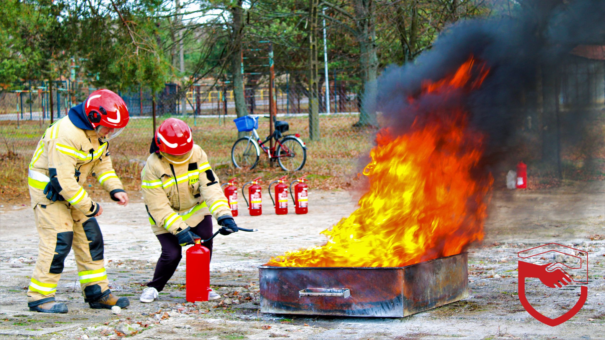 Zajęcia z gaszenia pożaru i reagnowania