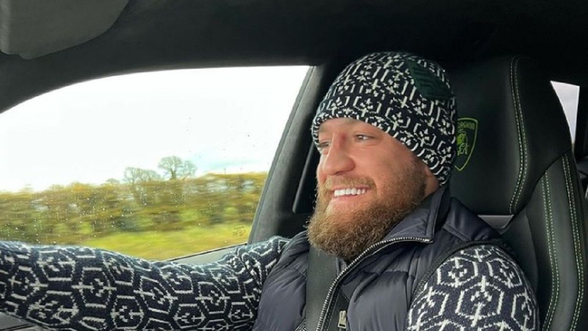 Conor McGregor w drodze do parku