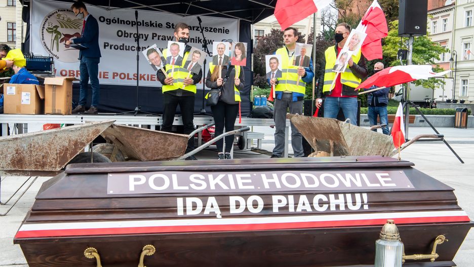 Protest rolników nabiera na sile