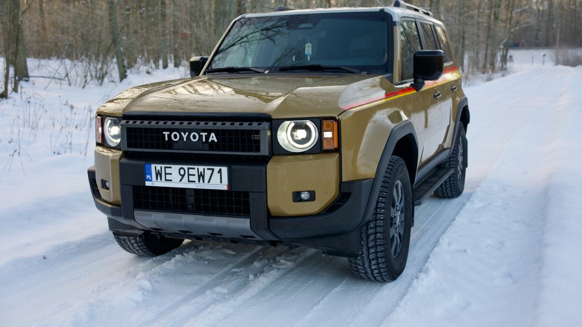 Toyota Land Cruiser First Edition