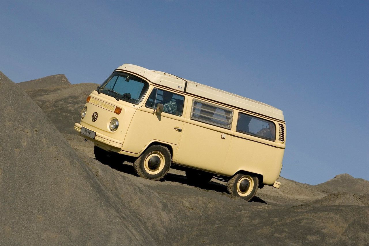 Volkswagen T2 (fot. gotbroken.com)