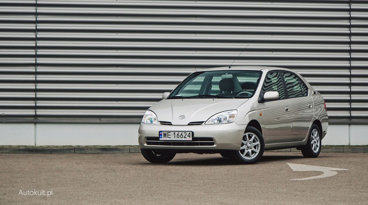 Kierunek hybrydy. Od Toyoty Prius wszystko się zaczęło.