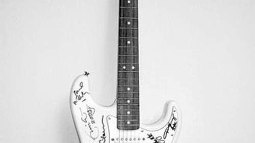 10 najdroższych gitar na świecie 1