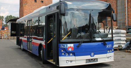 Dopasuj autobus do miasta, z którego pochodzi. 90% tego nie potrafi