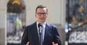 "Położyli się jak piesek". Morawiecki uderza w PO