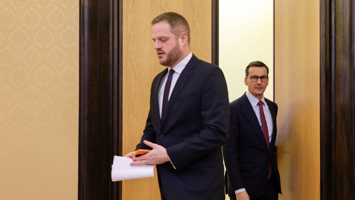 Konferencja prasowa premiera Mateusza Morawieckiego24.01.2023 Warszawa Konferencja prasowa premiera Mateusza Morawieckiego fot. Jacek Dominski/REPORTERn/z: Janusz Cieszynski, Mateusz MorawieckiJacek Dominski/REPORTER