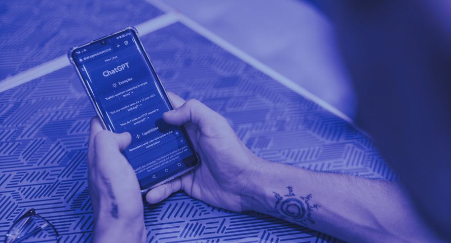 Boom na ChatGPT zbliża się do końca? Nowe dane mówią wiele