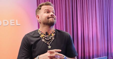 Piróg "zawodowo umierał" w "Top Model". "Czułem się jak zmurszała etażerka"