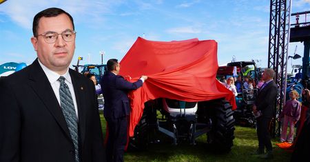Spór w koalicji o chiński traktor. Padły mocne słowa