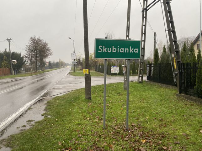 We wsi Skubianka mieszka około 500 osób.