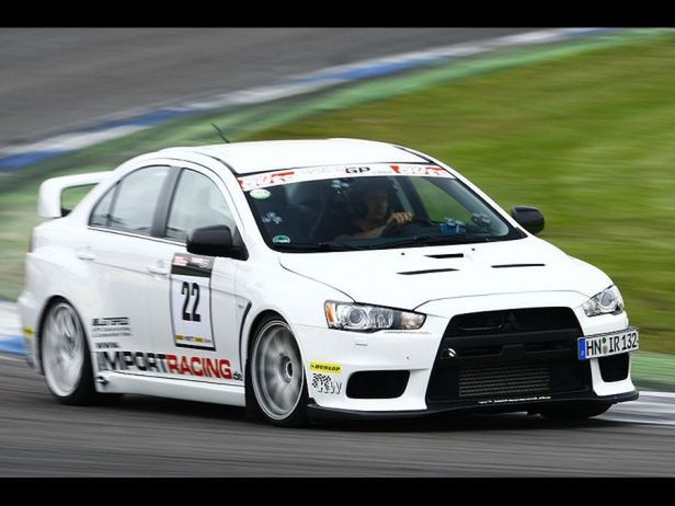 Ostatnia ewolucja – Importracing Lancer Evolution X GSR SST Stufe 3 (2009)