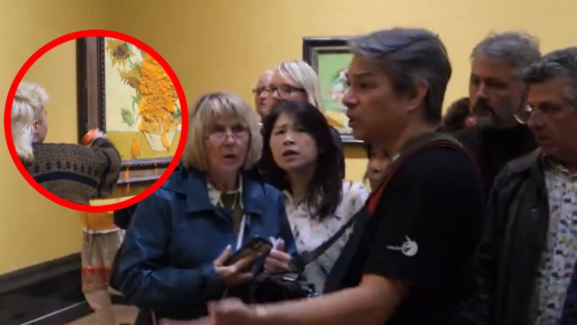Obraz Van Gogha oblany farbą