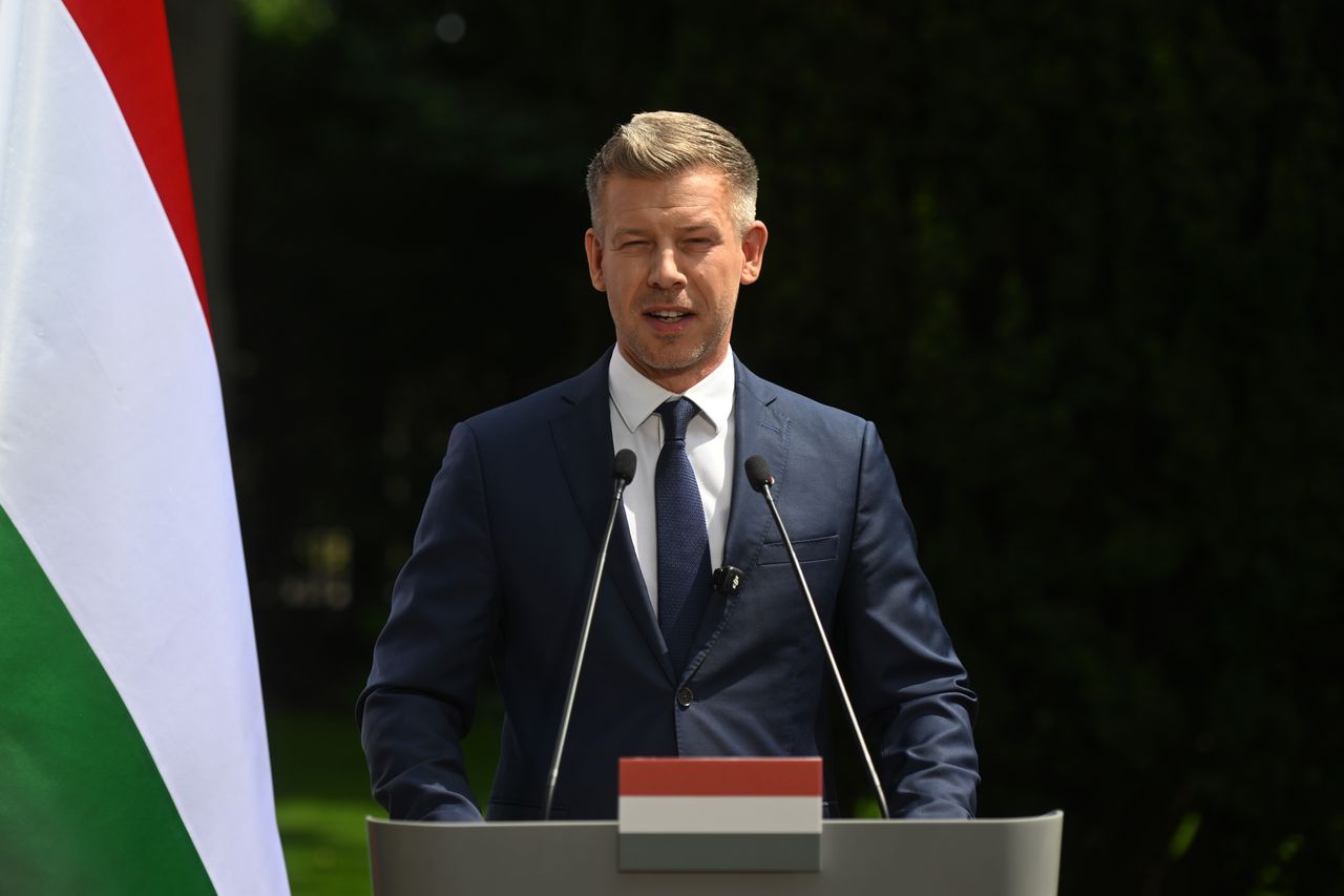 TISZA Magyara deklasuje w sondażu. Fidesz na historycznym dnie