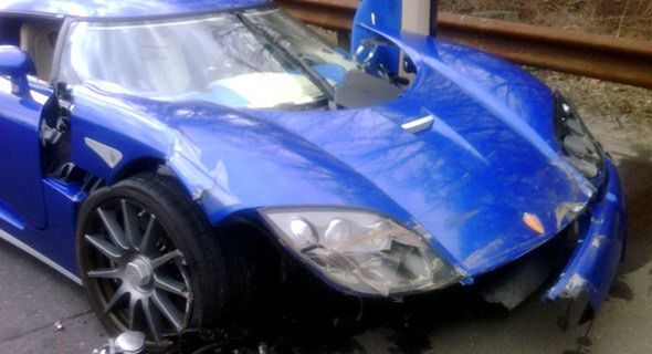 Supersamochody w częściach, czyli najdroższe stłuczki świata 4