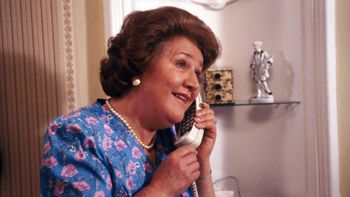 Patricia Routledge nie żyje. Aktorka znana z "Co ludzie powiedzą?" miała 96 lat