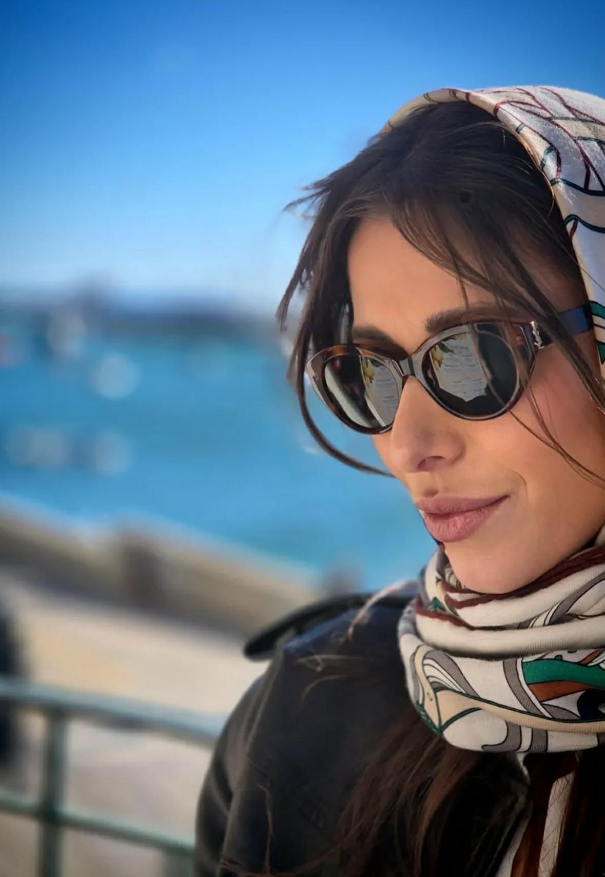 Stylowi Paweł Deląg i jego o dwie dekady młodsza partnerka korzystają z życia, wczasując się w Portugalii (ZDJĘCIA)