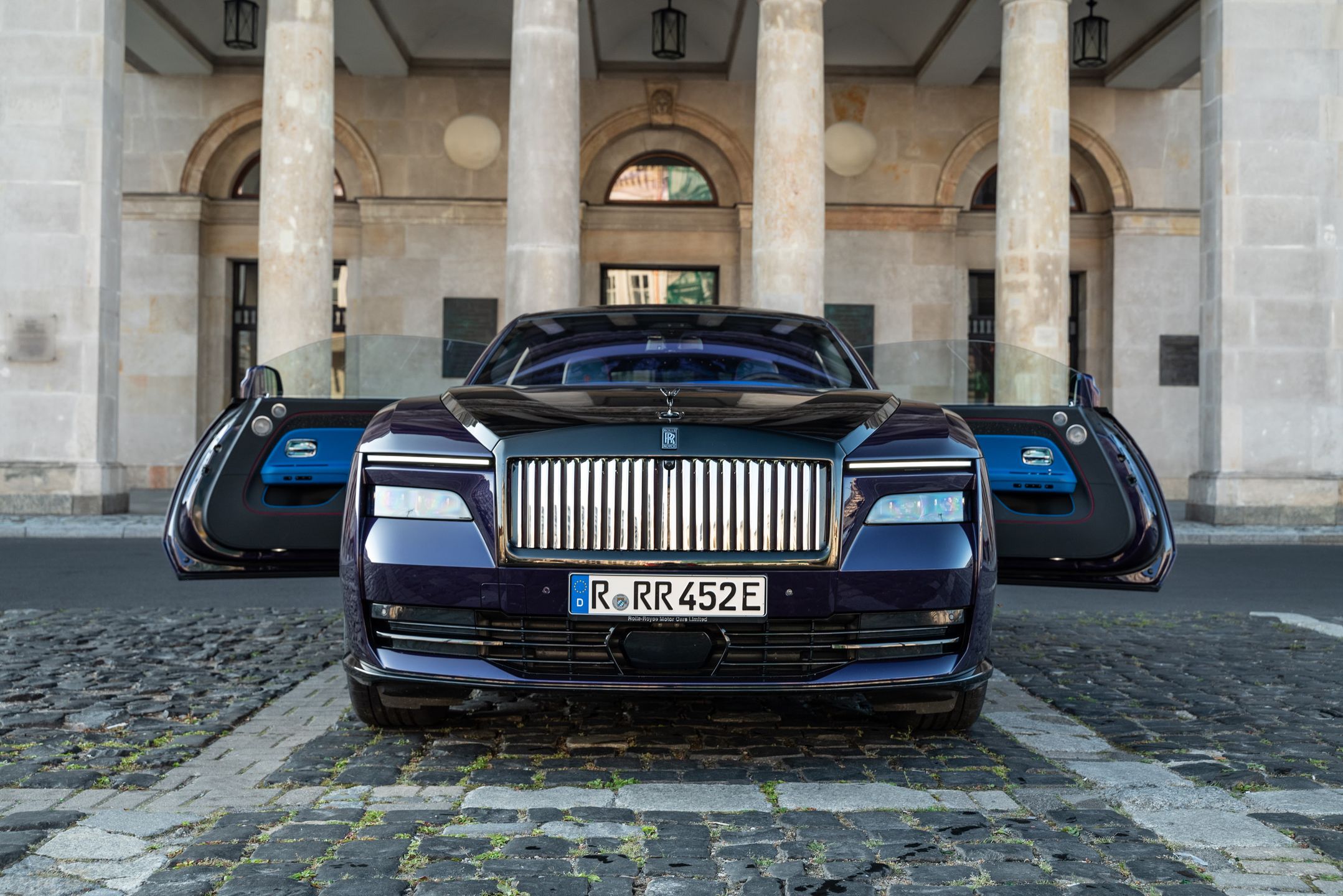Rolls-Royce Spectre Black Badge