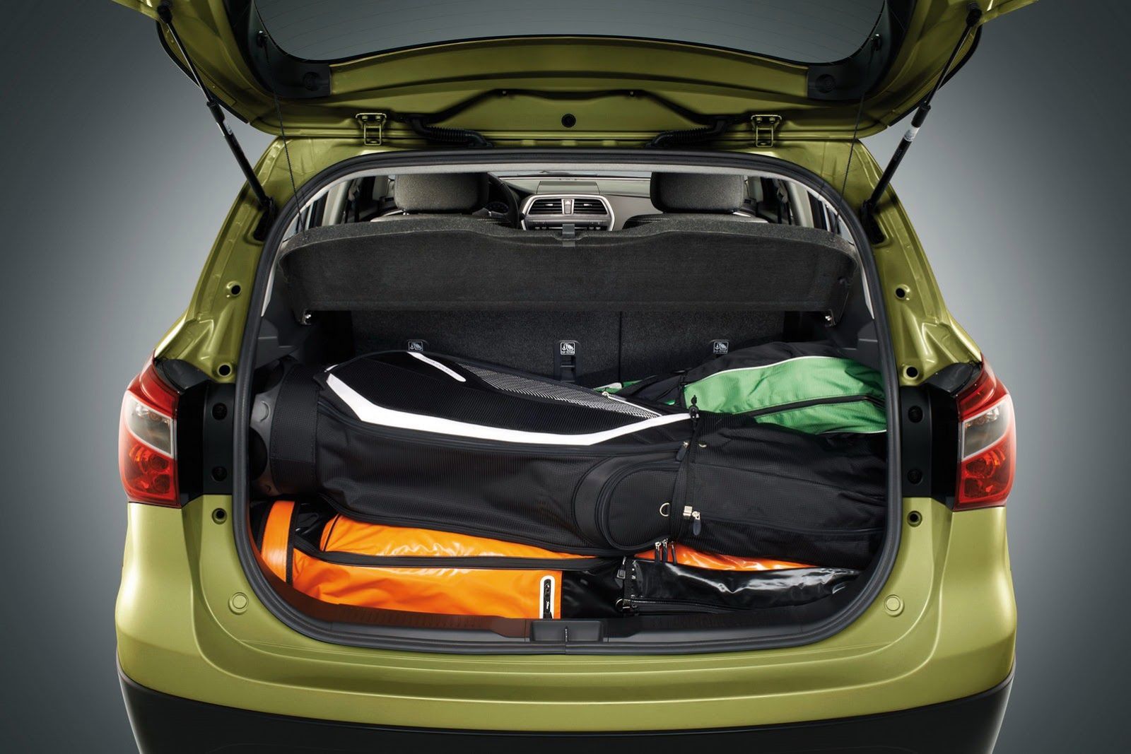 Nowe Suzuki SX4 - japoński crossover w szczegółach [galeria] 41