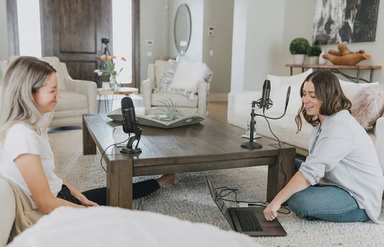 Po co markom podcasty? „Medium eksperckie, wiarygodne i merytoryczne”