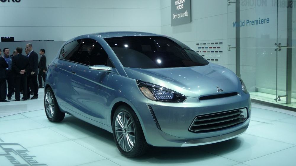 Mitsubishi Global Small