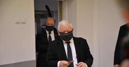Prawo i Sprawiedliwość: wojenki, chaos i zaskoczenie [ANALIZA]