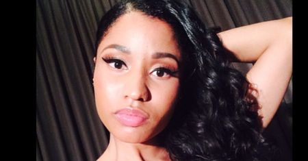 BIUST Nicki Minaj!