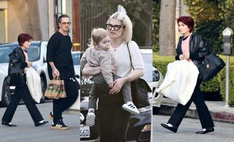 Odchudzona Sharon Osbourne uskutecznia shopping z Kelly, wnuczką i zięciem. Stylowa rodzinka?