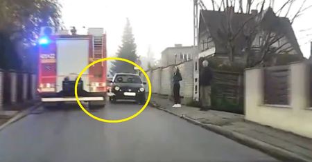 Strażacy jechali na sygnale. Doszło do kolizji. W sieci szybko zawrzało