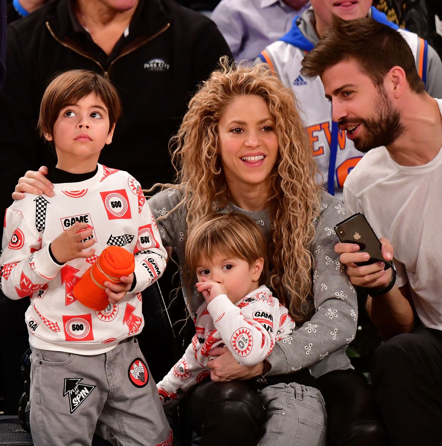 Shakira i Pique z synami